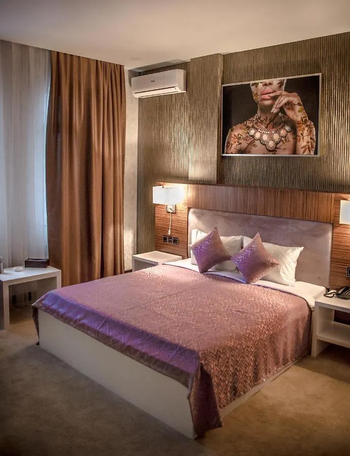 Hillmond Hotel 바쿠