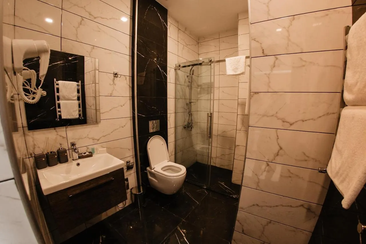 Hillmond Hotel 바쿠
