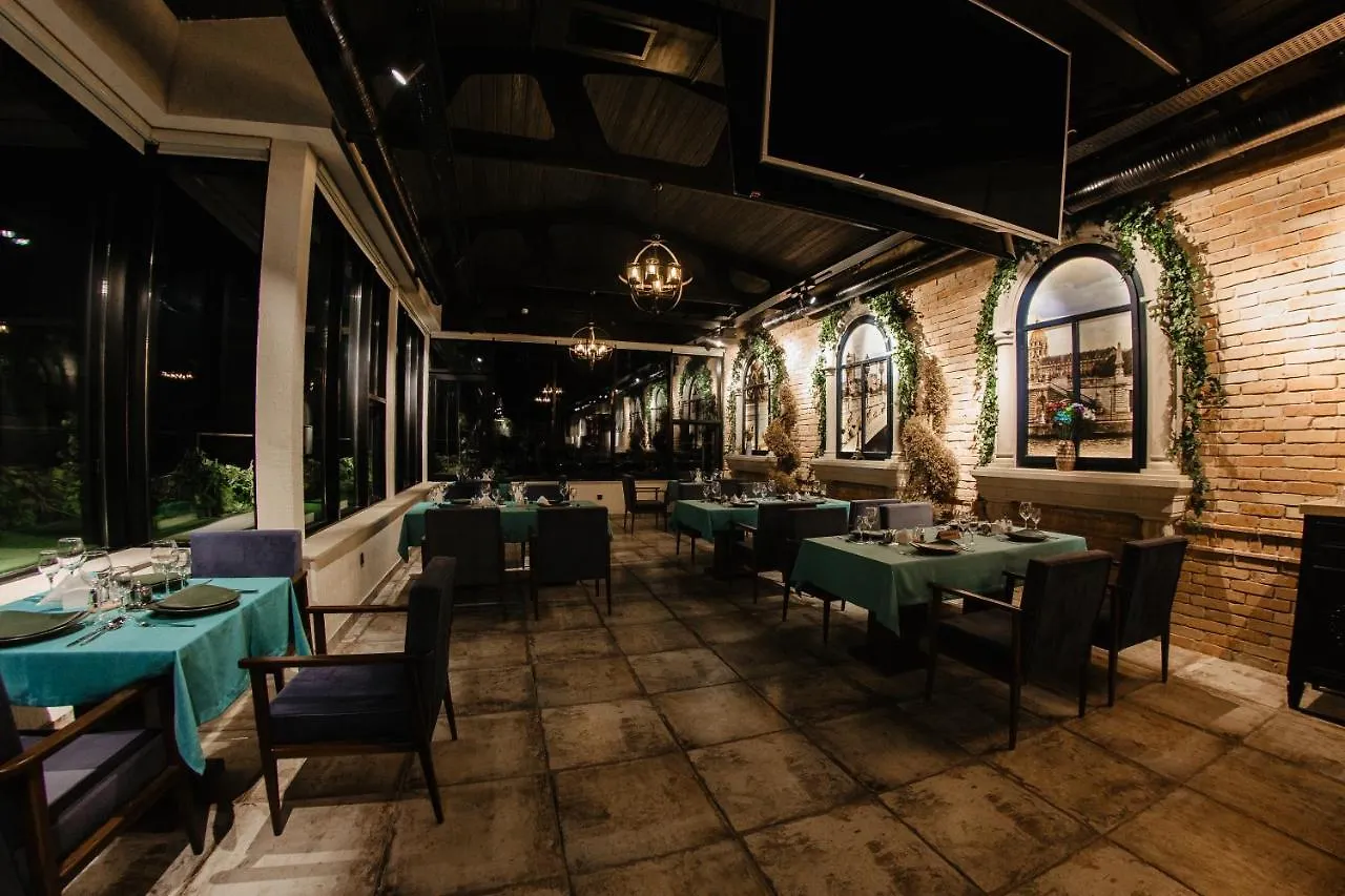 Hillmond Hotel 바쿠